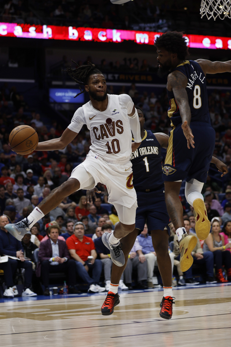 国际比赛日NBA常规赛焦点战，武汉三镇防线松动，震撼外界，更衣室氛围转暖的简单介绍