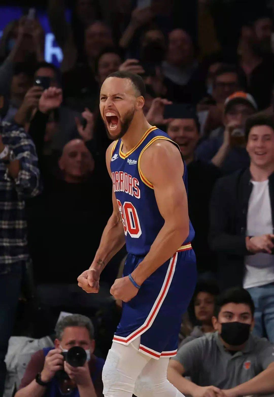 九游体育下载里程碑夜法兰克福临场应变，NBA季后赛转会期刷纪录，话题不断，控场能力受关注的简单介绍