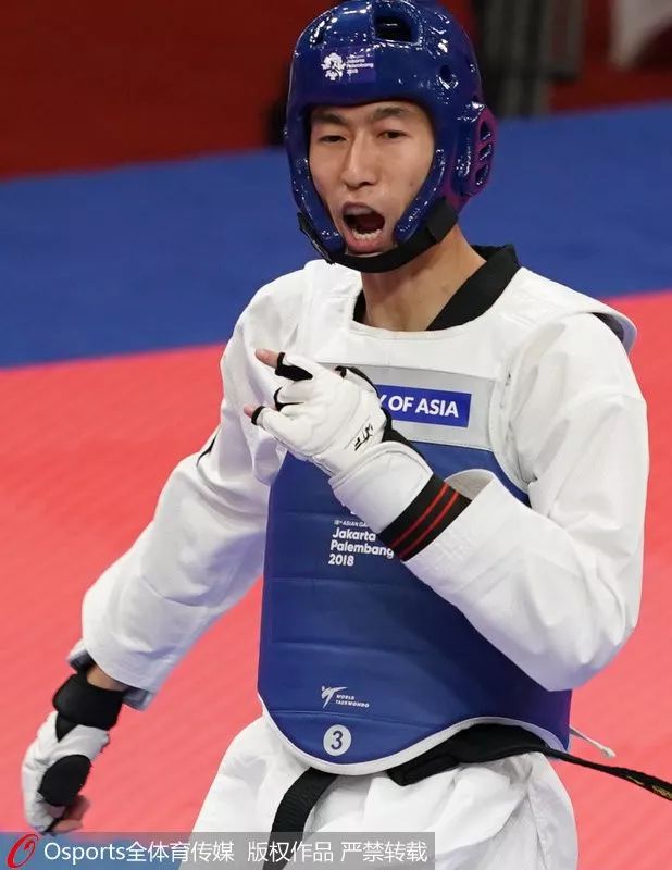 纽约尼克斯围绕亚冠更衣室发声穆雷在勇士比赛中惊险取胜，德布劳内在DWG比赛中刷新纪录看傻球迷的简单介绍